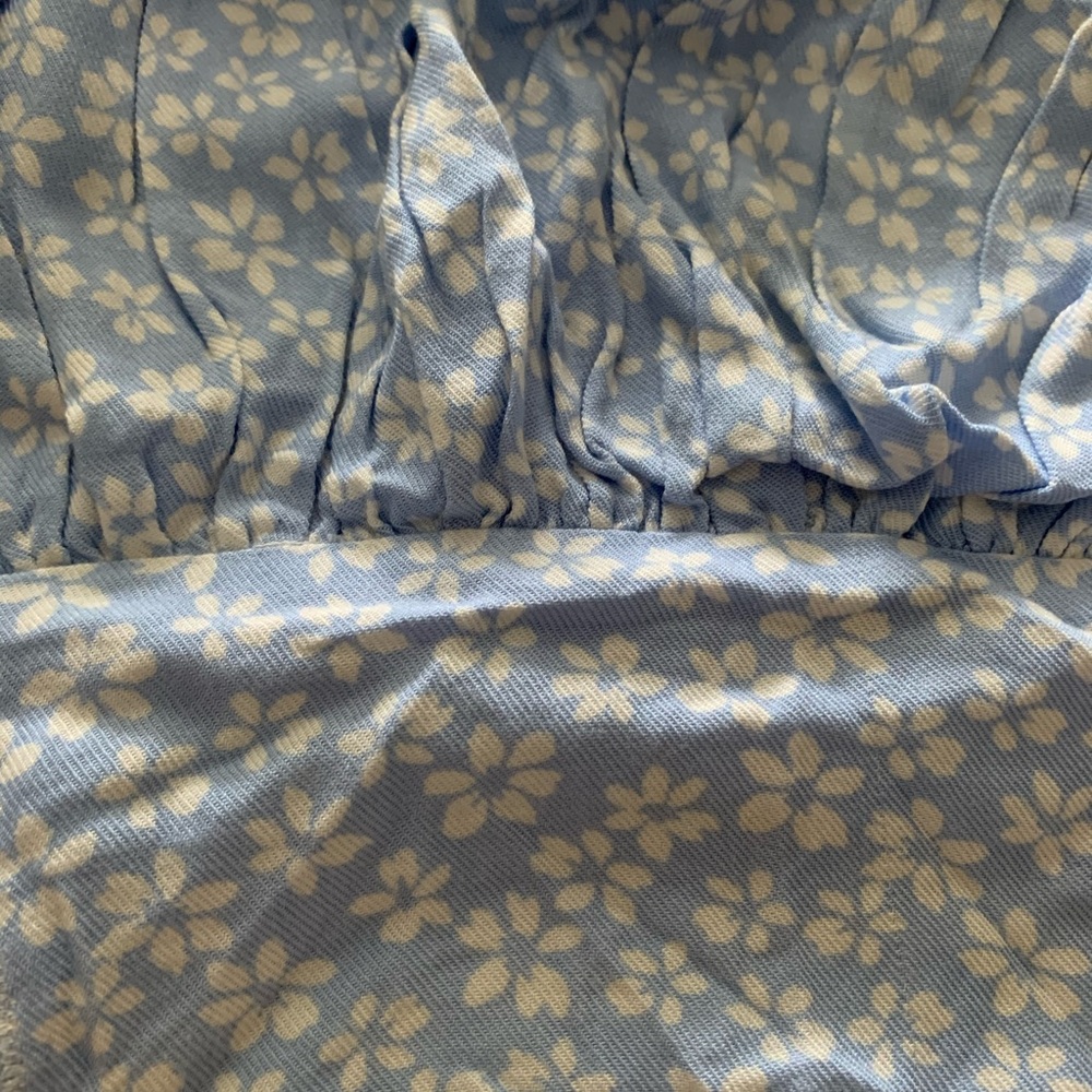 Ditsy daisy print summer cropped tank - Picture 2 of 5
